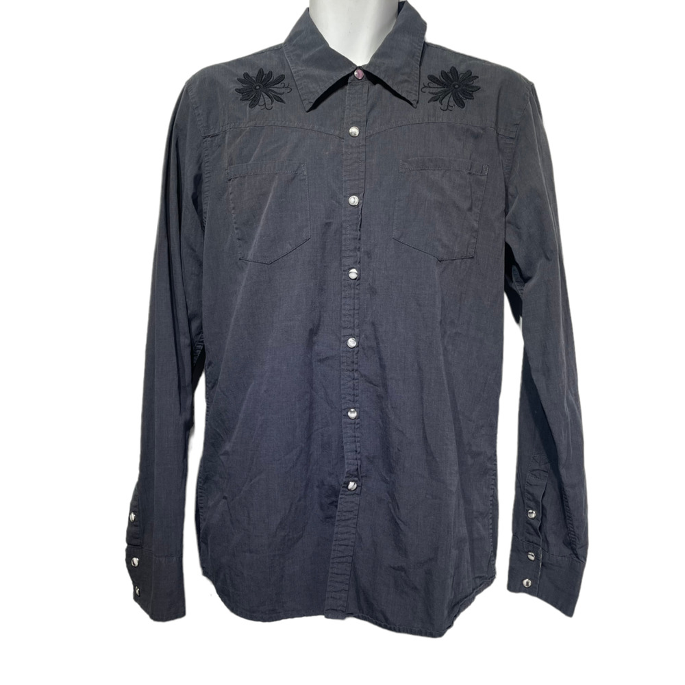 chip pepper Western embroidered long sleeve snap button shirt Size M